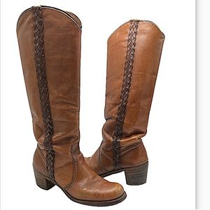 Frye 8546 Vtg Tall Cowboy Boots Womens size 7 western leather penny lane